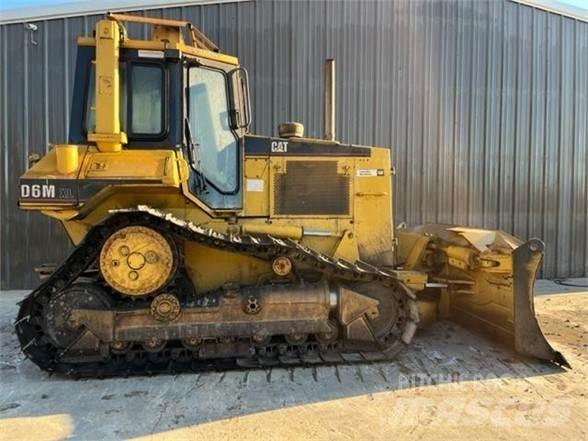 CAT D6M XL Dozers - Tratores rastos