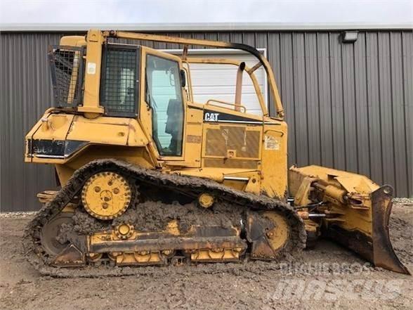 CAT D6N XL Dozers - Tratores rastos