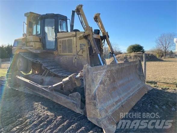CAT D7H II Dozers - Tratores rastos