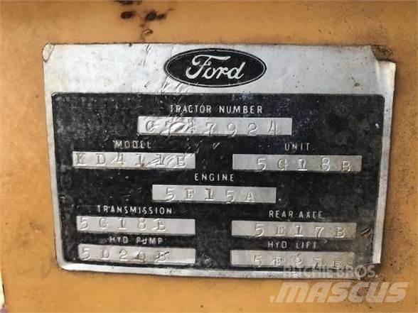 Ford 445A Pás carregadoras de rodas