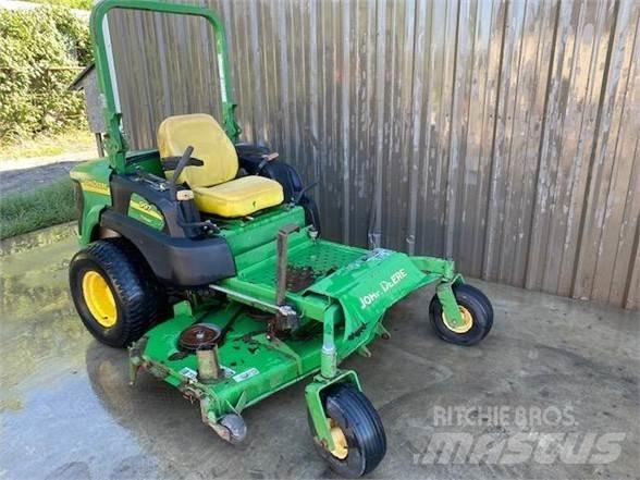 John Deere 997 Corta-Relvas Zero turn