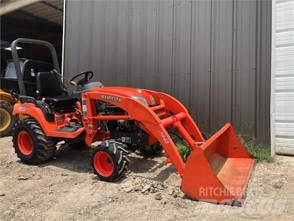 Kubota BX2350D Tratores Agrícolas usados