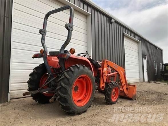 Kubota L3200 Tratores Agrícolas usados