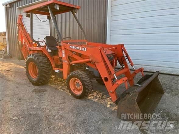Kubota L35 Retroescavadoras