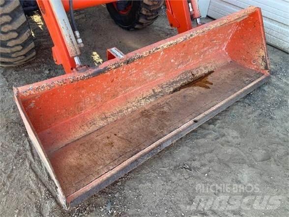 Kubota MX5000 Tratores Agrícolas usados