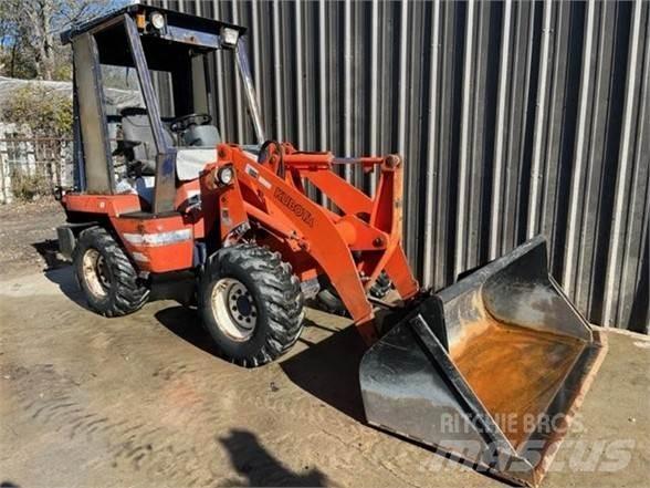 Kubota R420 Pás carregadoras de rodas