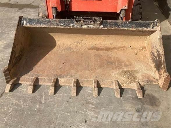 Kubota SVL65-2 Carregadoras de direcção deslizante