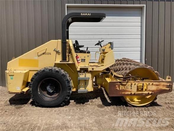Sakai SV410 Cilindros Compactadores monocilíndricos
