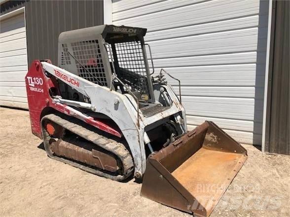 Takeuchi TL130 Carregadoras de direcção deslizante