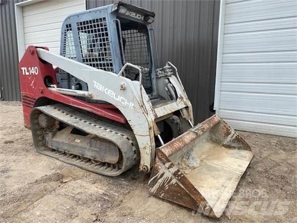 Takeuchi TL140 Carregadoras de direcção deslizante