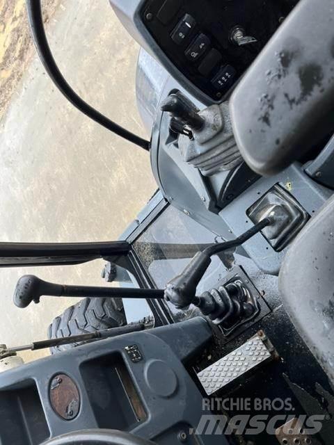 Terex TLB840R Retroescavadoras