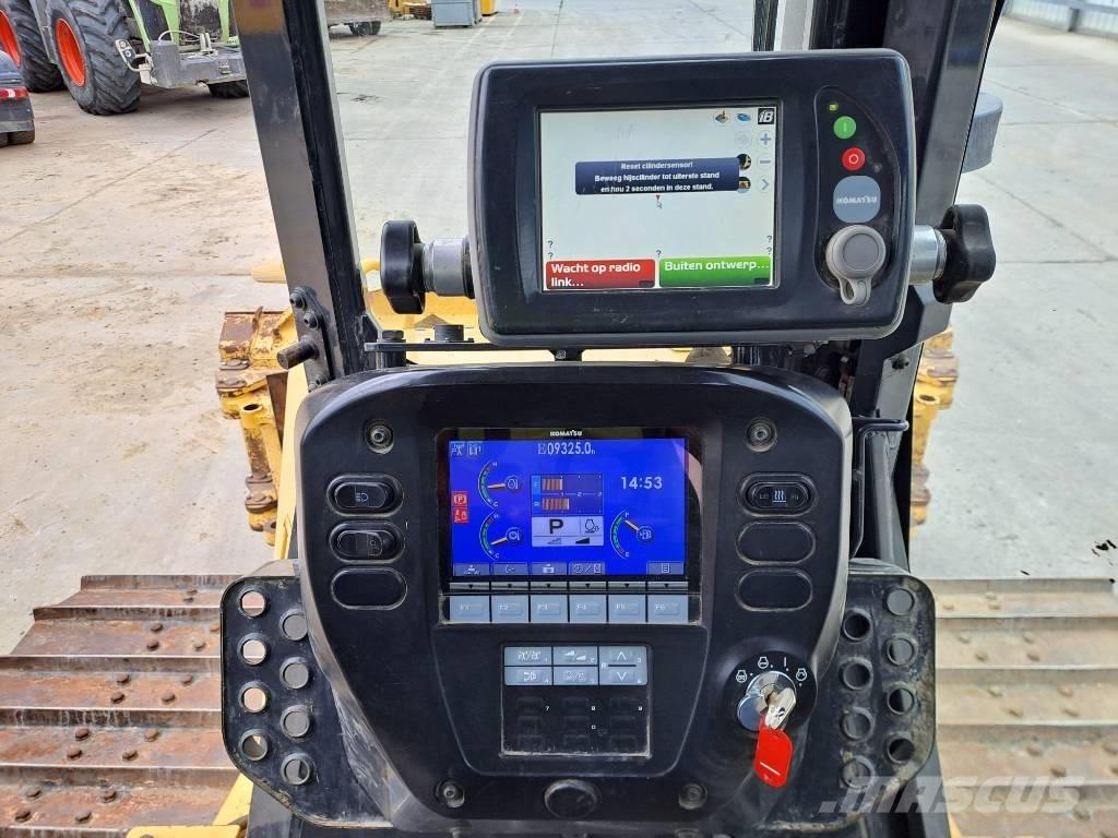 Komatsu D 61 PXI-23 Dozers - Tratores rastos