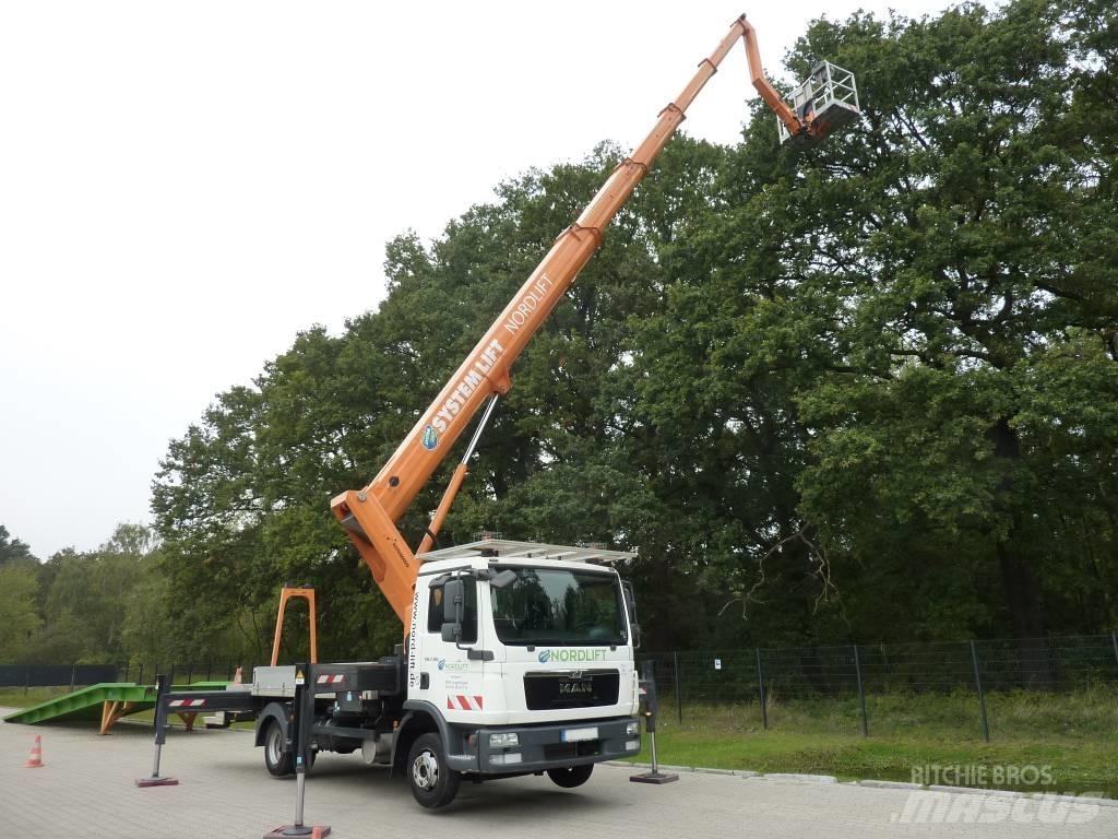 Ruthmann T 330 Plataformas aéreas montadas em camião