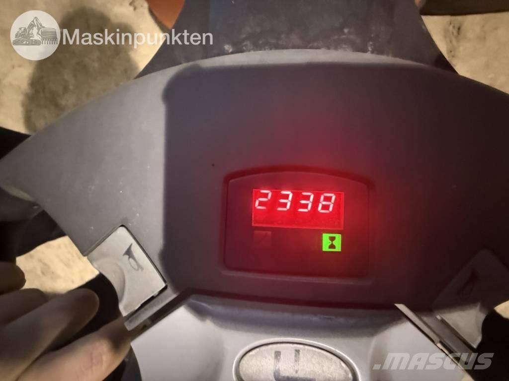 Toyota BT SWE 80 L Empilhadores eléctricos