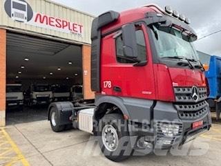 Mercedes Arocs 1853 Tractores (camiões)