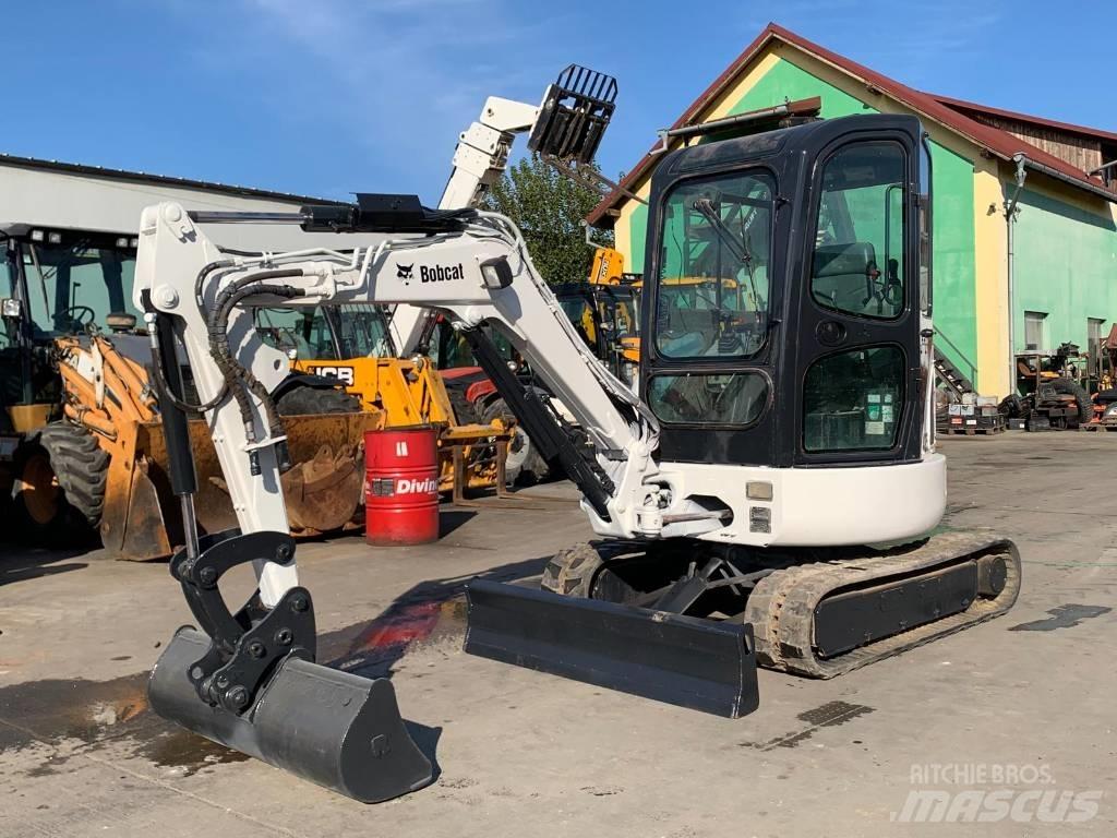 Bobcat 425 Mini Escavadoras <7t