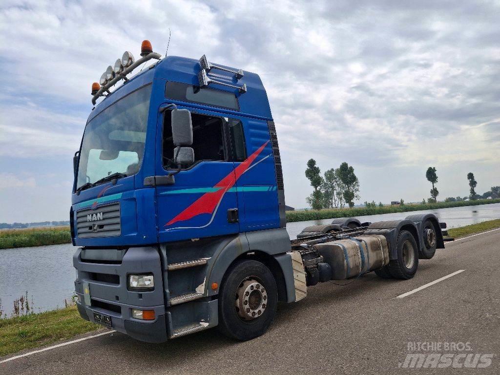 MAN TGA 26.390 6X2 Camiões de chassis e cabine