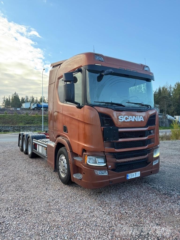 Scania R540B8x4*4NB Camiões de chassis e cabine