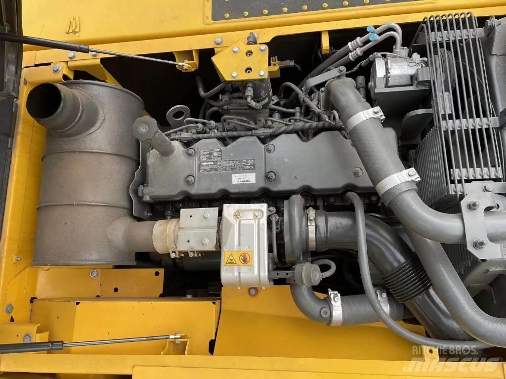 Komatsu PC240-8 Escavadoras de rastos