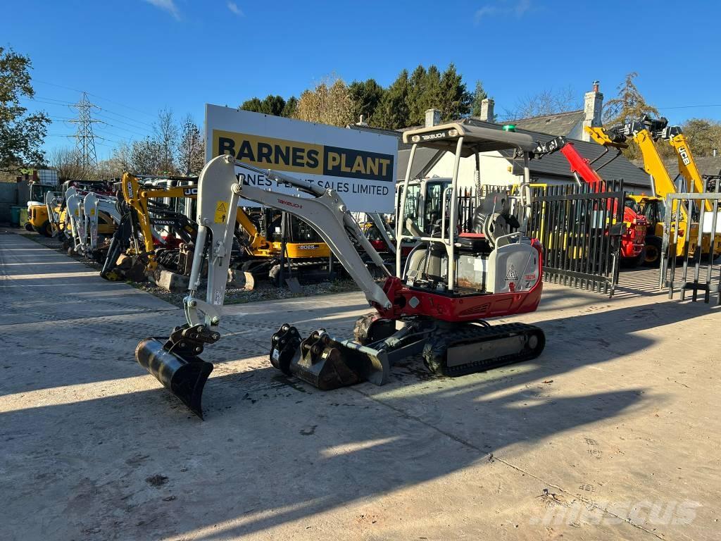 Takeuchi TB 216 Mini Escavadoras <7t
