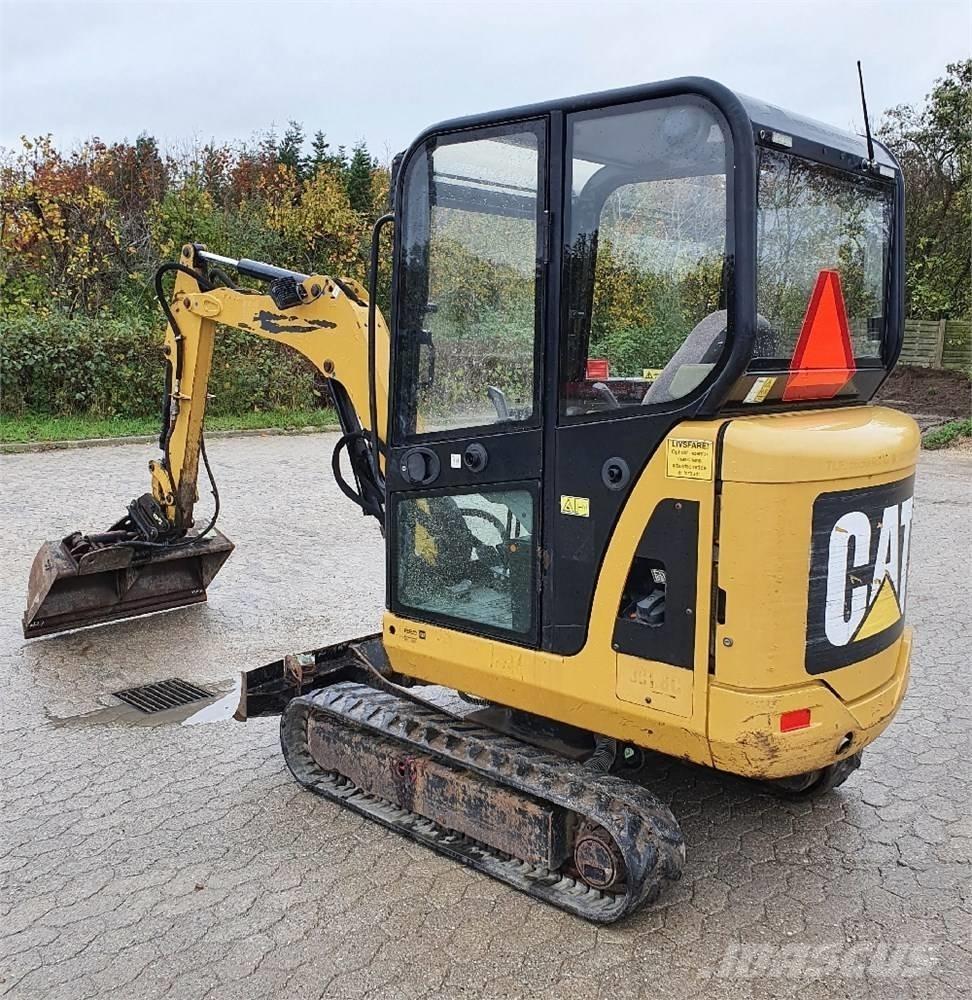 CAT 301.8 C Mini Escavadoras <7t