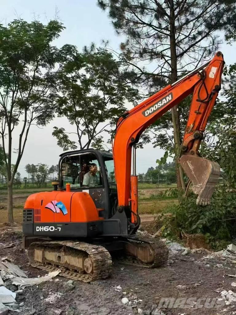 Doosan DH 60 Mini Escavadoras <7t
