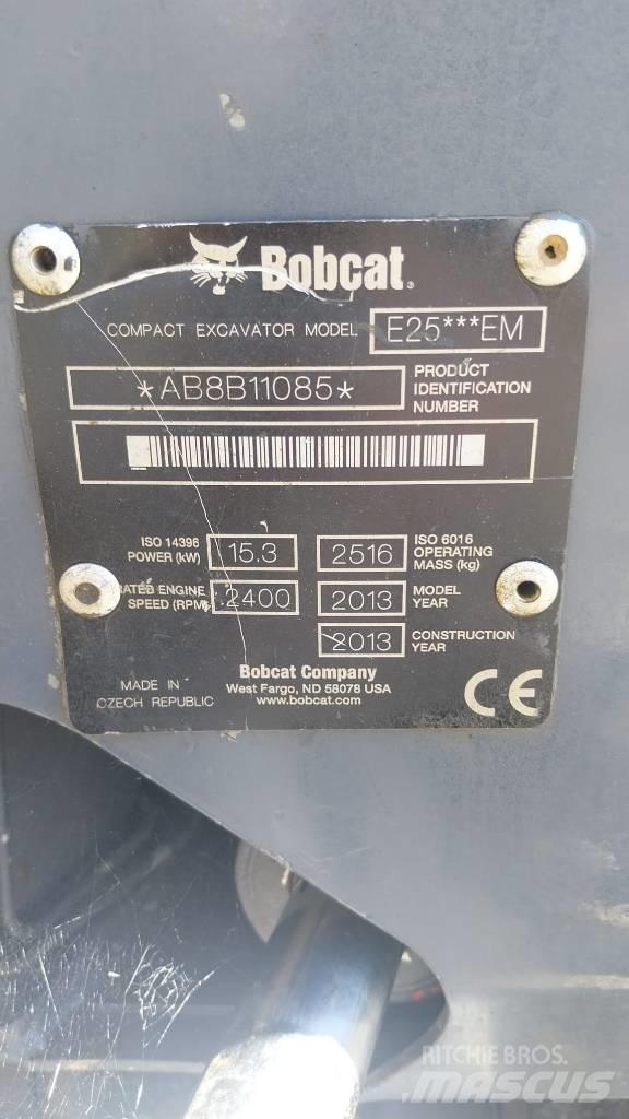 Bobcat E 25 Mini Escavadoras <7t