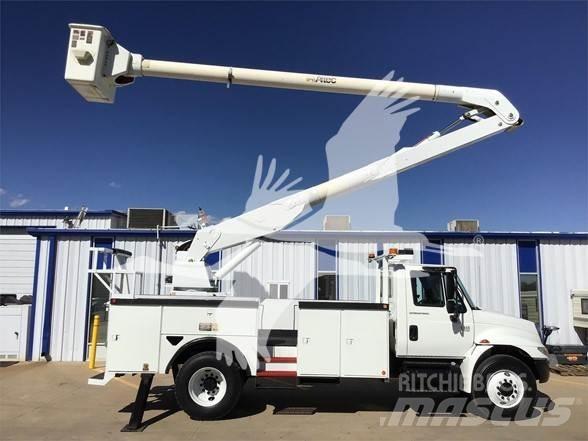 Altec AA600L Plataformas aéreas montadas em camião