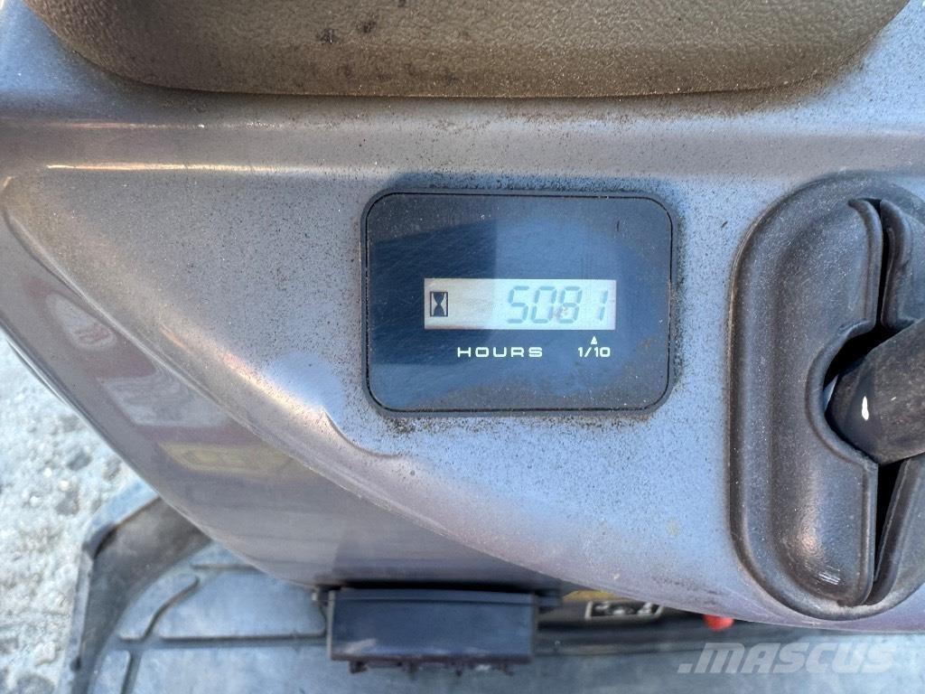 Yanmar SV08 (1E069) Mini Escavadoras <7t