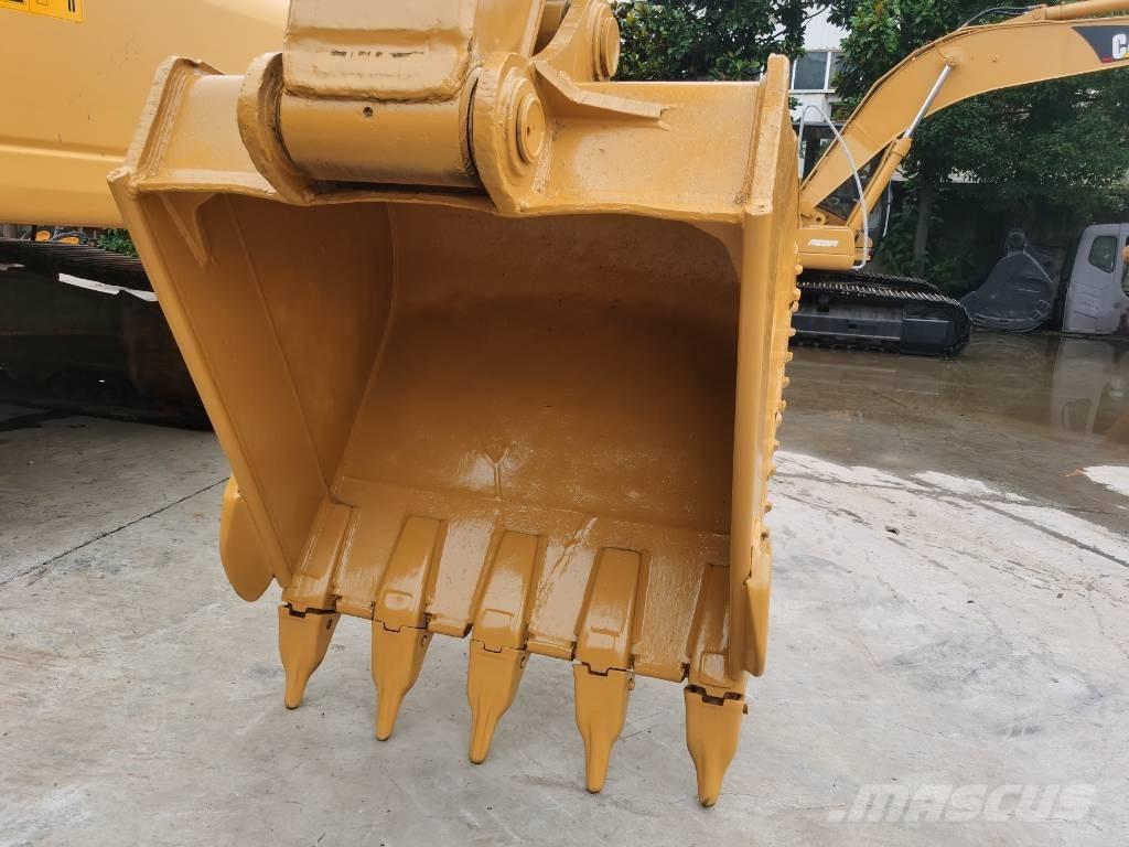 CAT 330 D Escavadoras de rastos