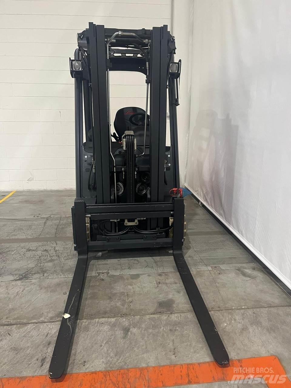 Linde E16C Empilhadores eléctricos