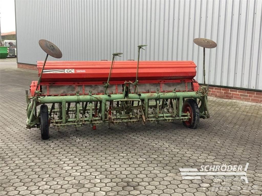 Nodet SÄMASCHINE Semeadoras de precisão