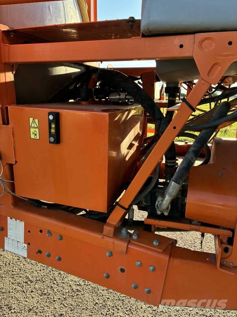 Jacto ADVANCE 3000 Pulverizadores rebocados