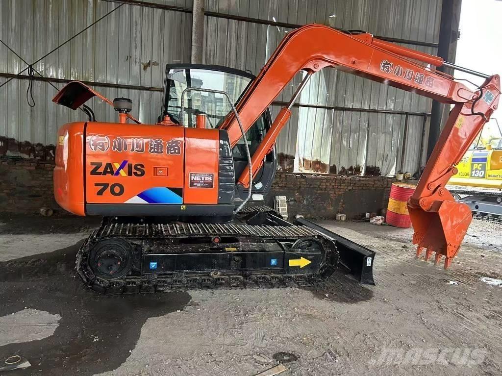 Hitachi ZX 70 Mini Escavadoras <7t