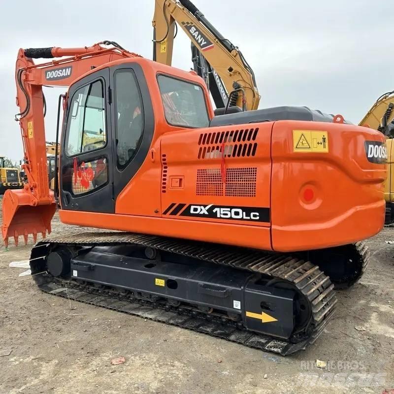 Doosan DX 150 Escavadoras de rastos