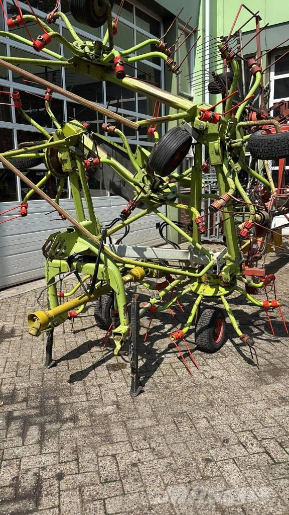 CLAAS Volto 770 Ancinho virador