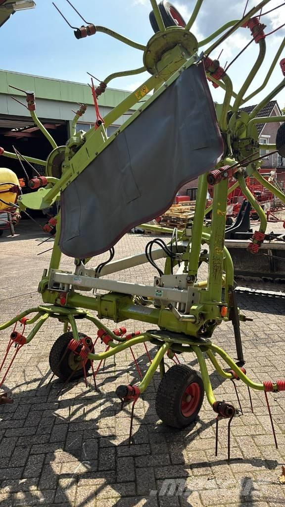 CLAAS Volto 770 Ancinho virador