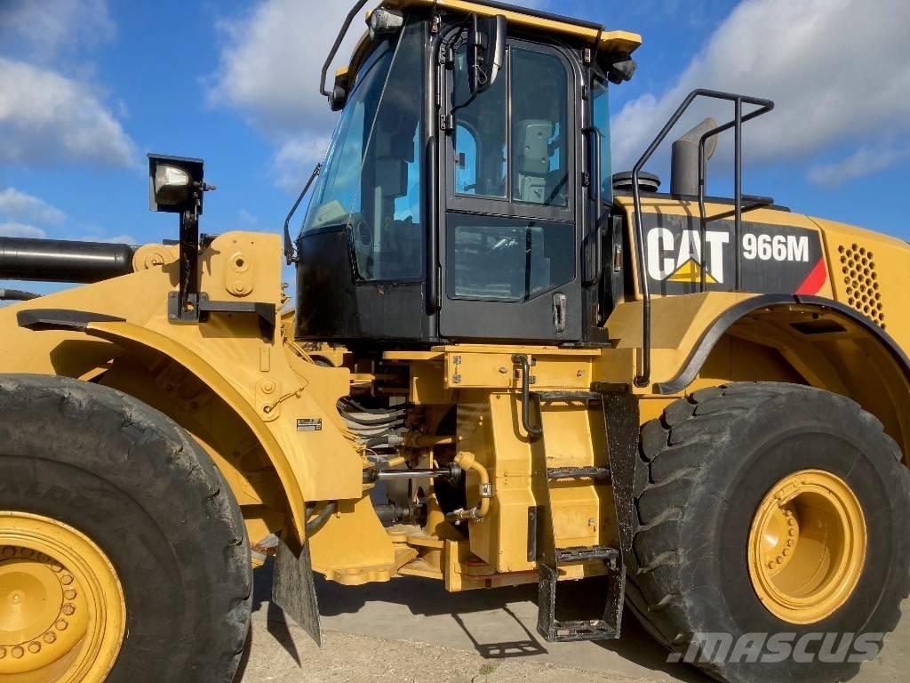 CAT 966 M Pás carregadoras de rodas
