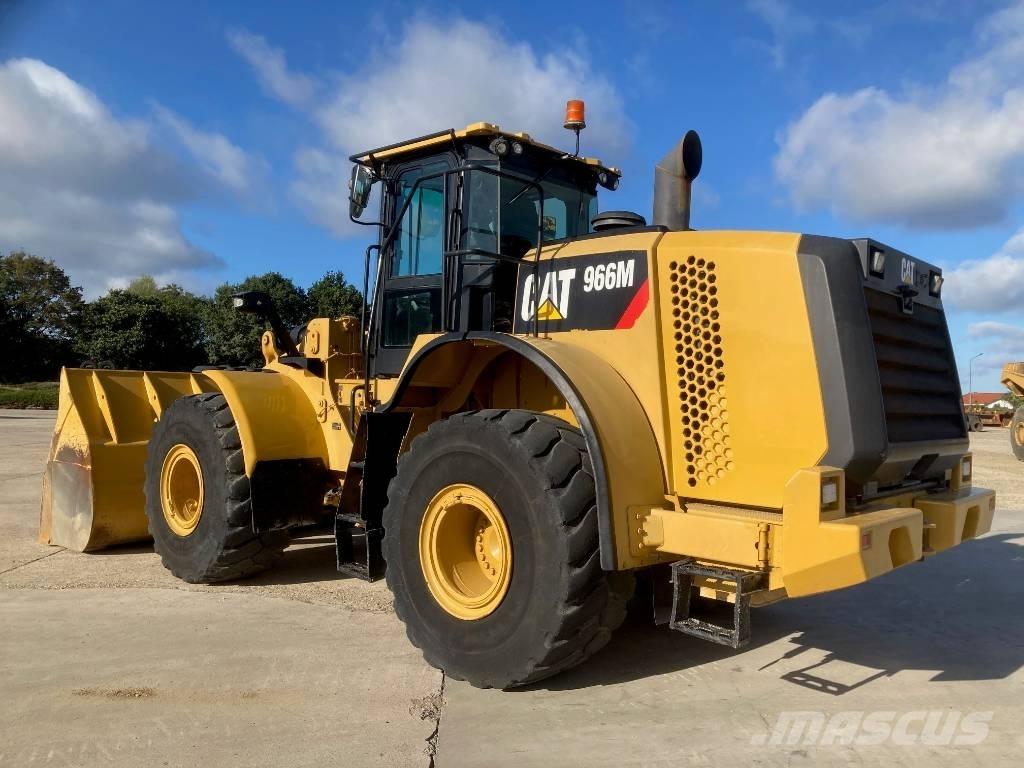 CAT 966 M Pás carregadoras de rodas