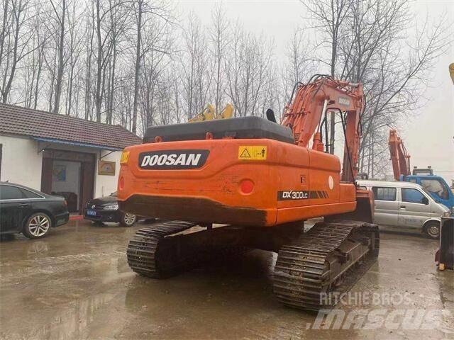 Doosan DX300LC Escavadoras de rastos