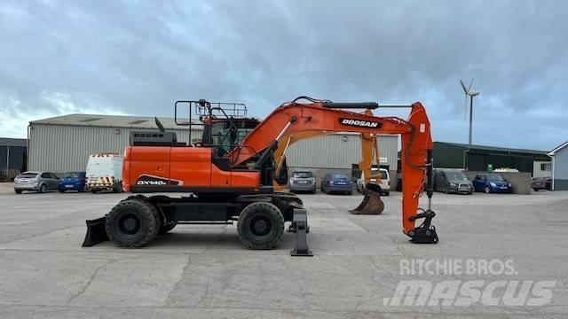 Doosan DX140W-5 Escavadoras de rodas