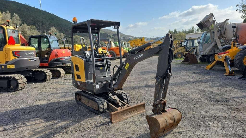 Volvo EC 18 Mini Escavadoras <7t