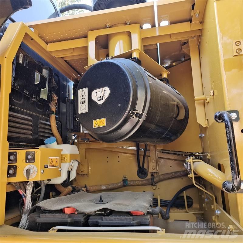 CAT 320 GC Escavadoras de rastos