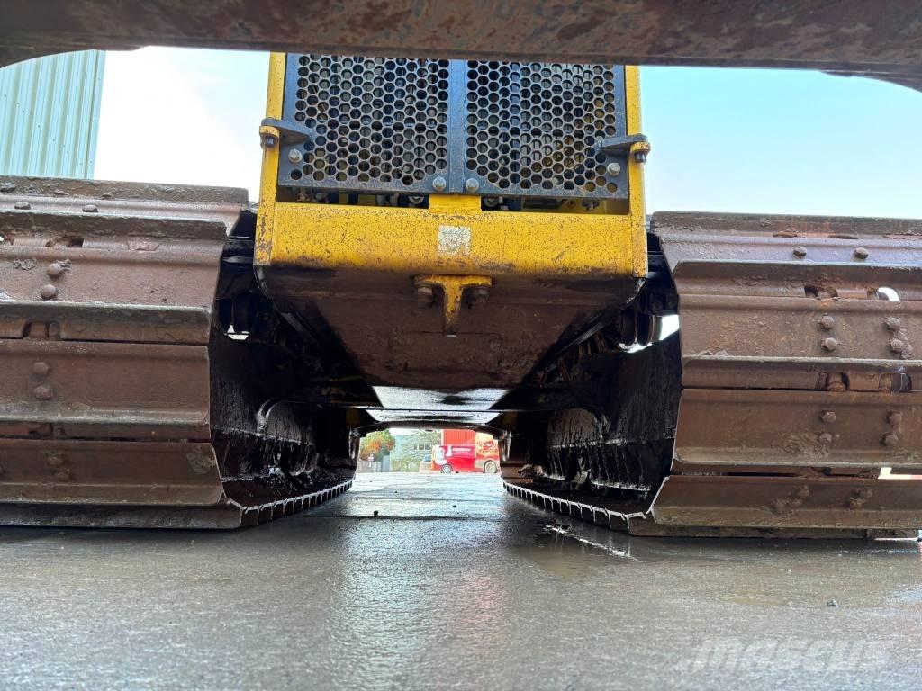 Komatsu D65PX-18E0 Dozers - Tratores rastos