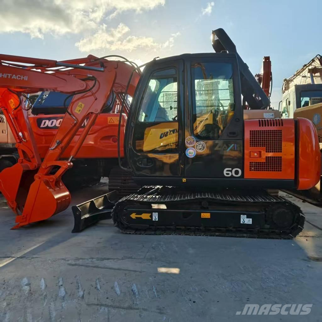 Hitachi ZX 60 Mini Escavadoras <7t