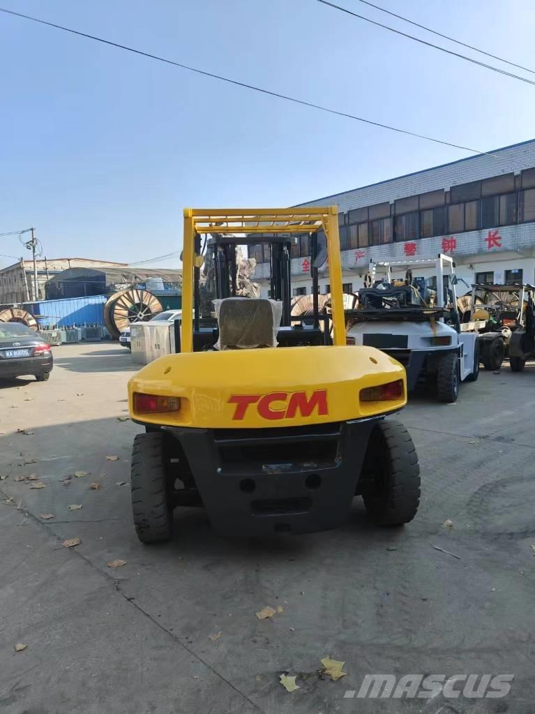 TCM 7t Empilhadores Diesel