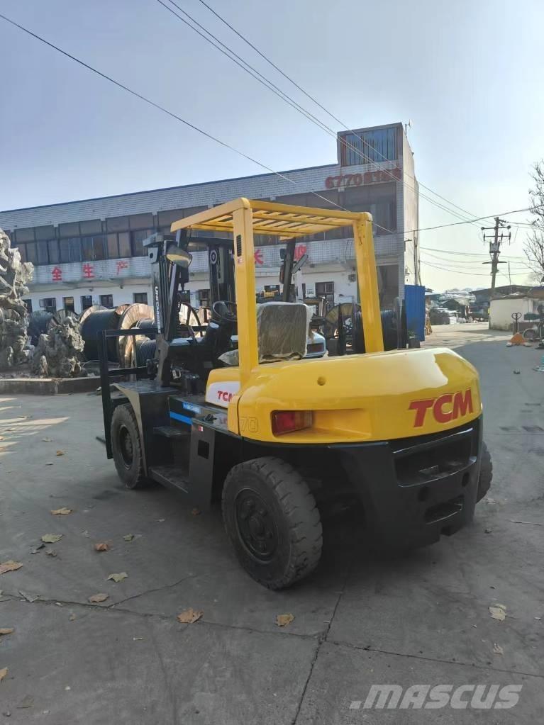 TCM 7t Empilhadores Diesel