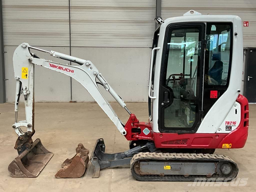 Takeuchi TB 216 Mini Escavadoras <7t