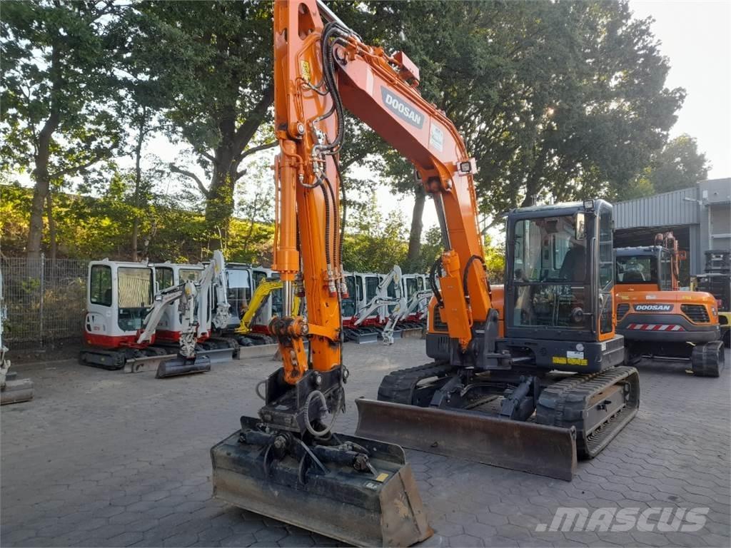 Doosan DX85R-3 Escavadoras Midi 7t - 12t