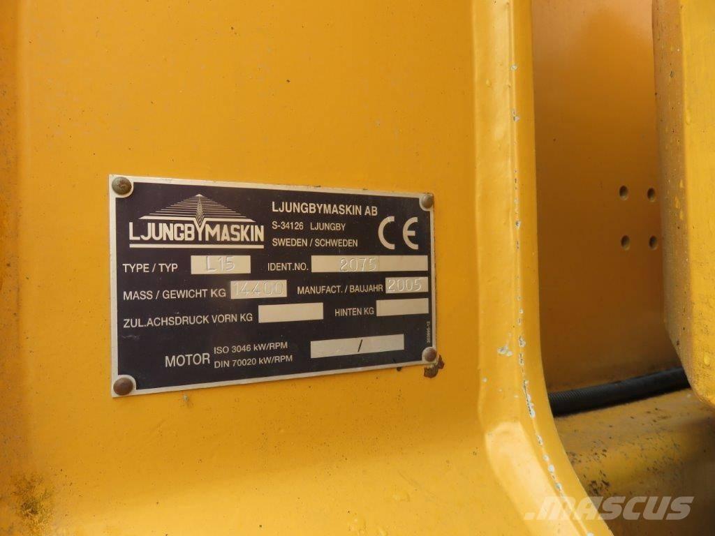 Ljungby L 15 Pás carregadoras de rodas